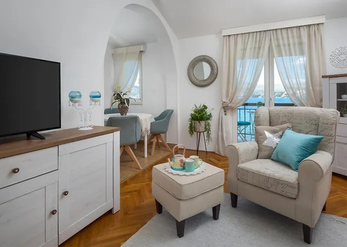 Beachfront 3*