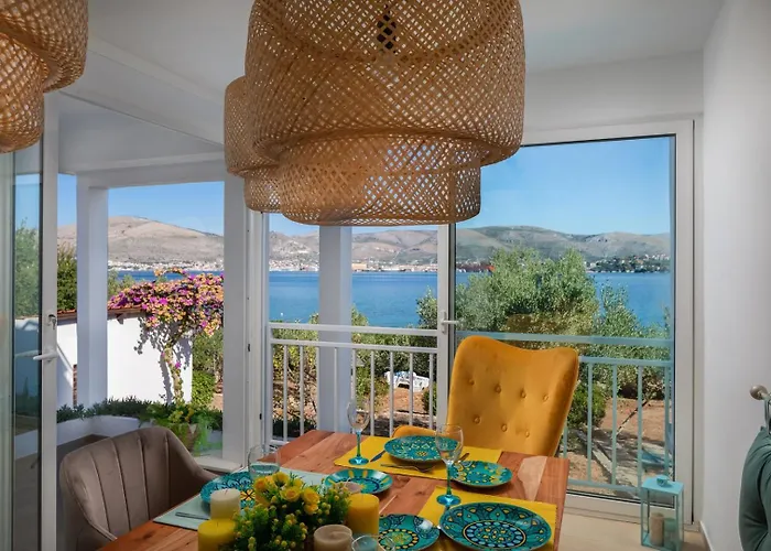 Beachfront 3* Okrug Gornji