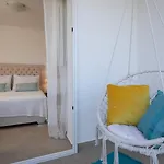 Beachfront Gostinjska kuća 3*