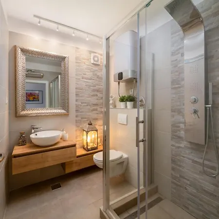 Beachfront Okrug Gornji