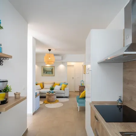 Beachfront Okrug Gornji