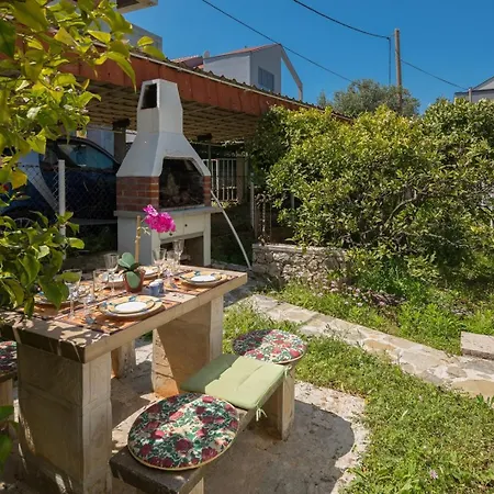 Beachfront Okrug Gornji